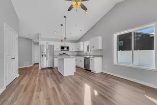 24289 Forestview Cir, Saint Augusta, MN 56301 - Photo 9