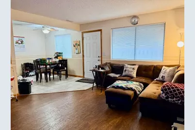 6412 84th Court N, Brooklyn Park, MN 55445 - Photo 3