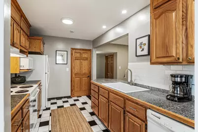 1622 Frederic Street, Eau Claire, WI 54701 - Photo 17