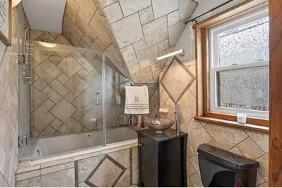 2705 Golden Valley Road, Minneapolis, MN 55411 - Photo 15