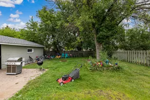 6456 Edgewood Ave N, Brooklyn Park, MN 55428 - Photo 21