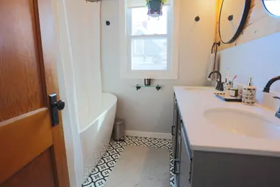 115 S Dallas Street, River Falls, WI 54022 - Photo 17