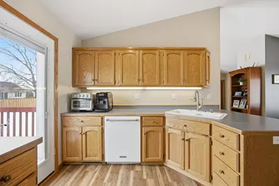 3916 5th Street S, Moorhead, MN 56560 - Photo 11