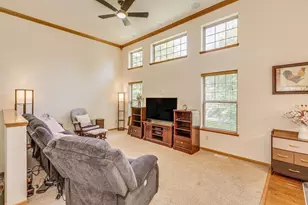 3143 Frontier Dr, Woodbury, MN 55129 - Photo 11