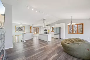 14303 Utica Ave, Savage, MN 55378 - Photo 9