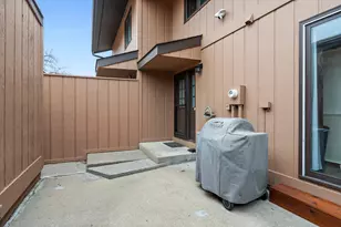 587 Locust St S, Prescott, WI 54021 - Photo 31