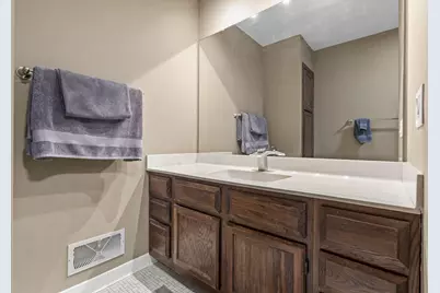 587 Locust Street S, Prescott, WI 54021 - Photo 25