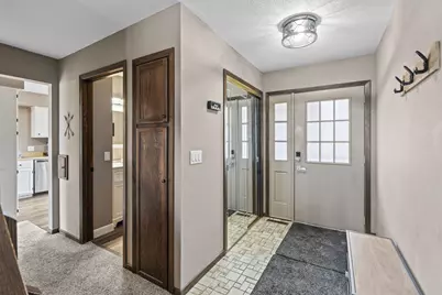 587 Locust Street S, Prescott, WI 54021 - Photo 7