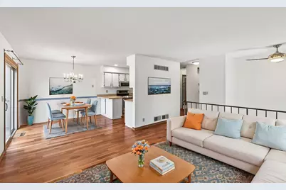 2511 Rose Avenue E, Maplewood, MN 55119 - Photo 3