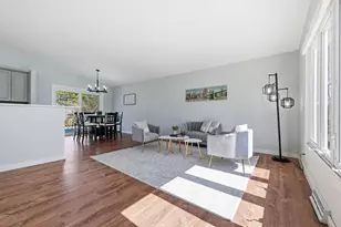 2382 Erin Ct, New Brighton, MN 55112 - Photo 5