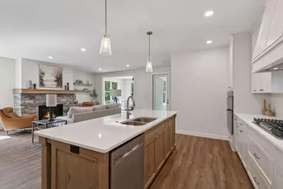 2935 Thompson, River Falls, WI 54022 - Photo 15