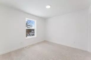 7538 Upper 42nd St N, Oakdale, MN 55128 - Photo 15