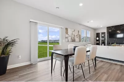 10760 Henslowe Avenue S, Cottage Grove, MN 55016 - Photo 5