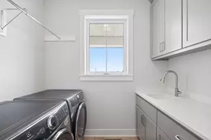 1031 Hart Lk Ave, New Richmond, WI 54017 - Photo 25