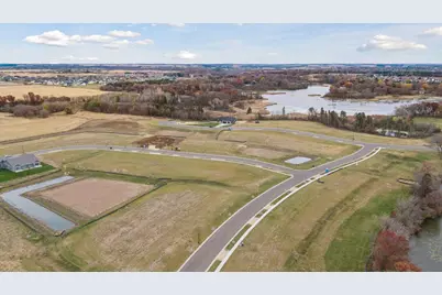 1031 Hart Lake Avenue, New Richmond, WI 54017 - Photo 9