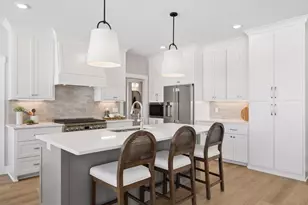 1031 Hart Lk Ave, New Richmond, WI 54017 - Photo 9