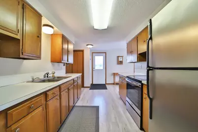 210 4th Avenue SW, Long Prairie, MN 56347 - Photo 5