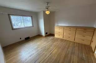 314 and 316 Pershing Ave N, New Prague, MN 56071 - Photo 5