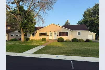 314 and 316 Pershing Ave N, New Prague, MN 56071 - Photo 1