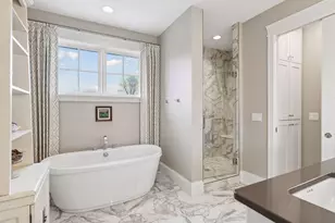 4900 Hawthorne Ct, Edina, MN 55436 - Photo 25