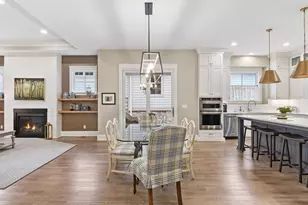 4900 Hawthorne Ct, Edina, MN 55436 - Photo 9