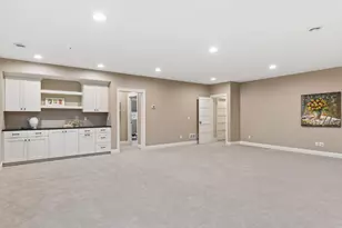 4900 Hawthorne Ct, Edina, MN 55436 - Photo 43