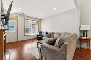 282 Emory Ln SE, Rochester, MN 55904 - Photo 5