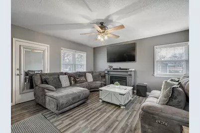 1251 Gardena Avenue NE, Fridley, MN 55432 - Photo 3