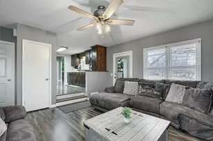 1251 Gardena Ave NE, Fridley, MN 55432 - Photo 5