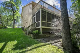 5542 Rowland Rd, Hopkins, MN 55343 - Photo 35