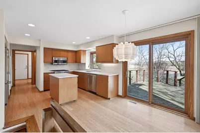 6 Pine Valley Drive, Dellwood, MN 55110 - Photo 5