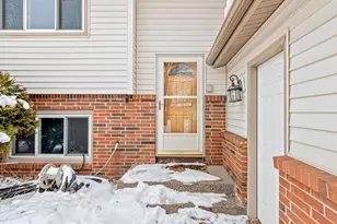 5704 84 1/2 Ave N, Brooklyn Park, MN 55443 - Photo 3