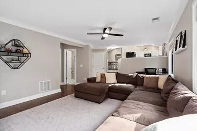 7269 Bancroft Way, Inver Grove Heights, MN 55077 - Photo 9