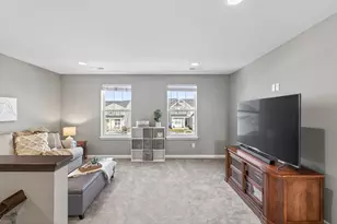 20627 Granville Ln, Lakeville, MN 55044 - Photo 31