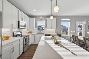 20627 Granville Ln, Lakeville, MN 55044 - Photo 21