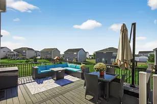 20627 Granville Ln, Lakeville, MN 55044 - Photo 9