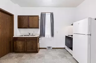 534 Annapolis St, South Saint Paul, MN 55075 - Photo 5