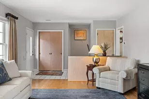 1829 Edgewood Ave S, Saint Louis Park, MN 55426 - Photo 7