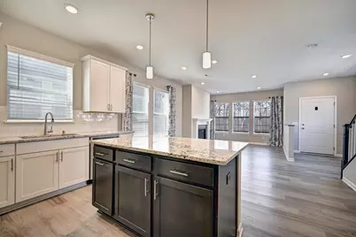 311 Rum River Way, Anoka, MN 55303 - Photo 9