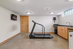 4309 Tonkawood Rd, Minnetonka, MN 55345 - Photo 27