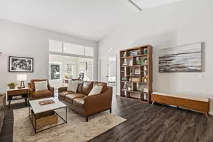 537 Markgrafs Lake Alcove, Woodbury, MN 55129 - Photo 7