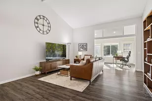 537 Markgrafs Lake Alcove, Woodbury, MN 55129 - Photo 5