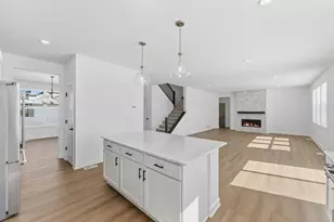 553 Waterford Pl, Waconia, MN 55387 - Photo 5