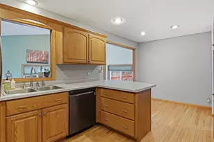 S8280 Lowes Creek Rd, Eau Claire, WI 54701 - Photo 5