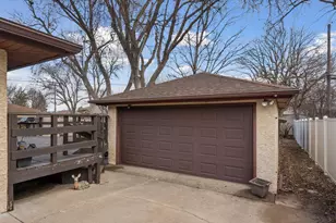 5526 Unity Ave N, Crystal, MN 55429 - Photo 25