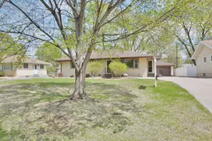 5526 Unity Ave N, Crystal, MN 55429 - Photo 27