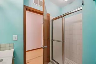 15 E Franklin Ave, Minneapolis, MN 55404 - Photo 19