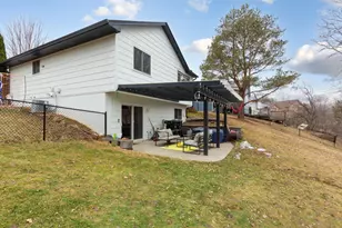 7937 Grinnell Way, Lakeville, MN 55044 - Photo 9