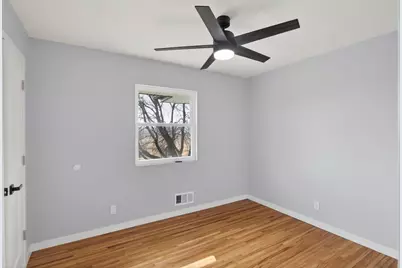 8912 Tretbaugh Drive, Bloomington, MN 55431 - Photo 31