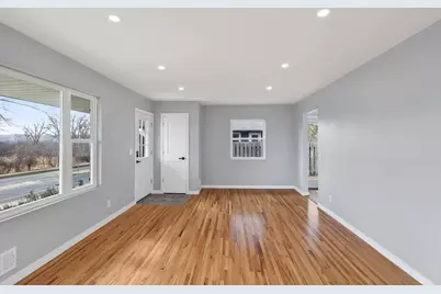 8912 Tretbaugh Drive, Bloomington, MN 55431 - Photo 19